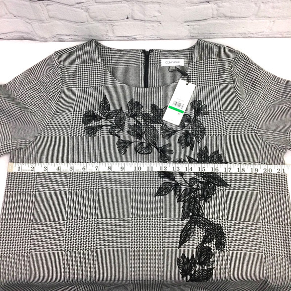 Calvin Klein Tweed 3/4 Bell Sleeve Embroidered Floral Round Neck Zippered Top L - Picture 9 of 12